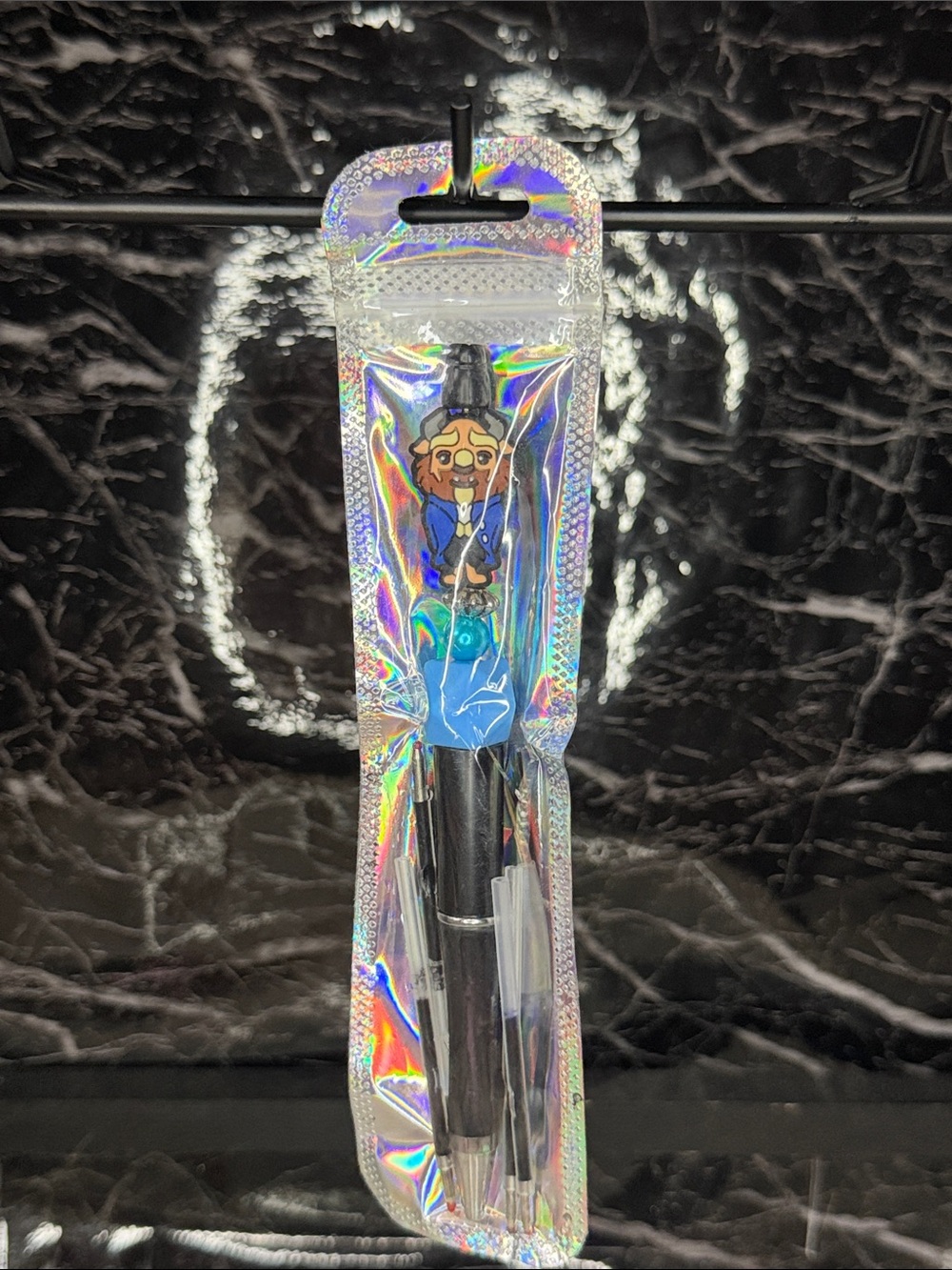 Beast Focal Bead Pen
Black and Blue ink